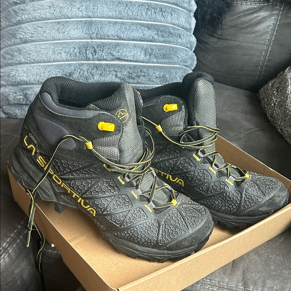 La Sportiva Women’s Black with Yellow Trail Mid-Top Boots